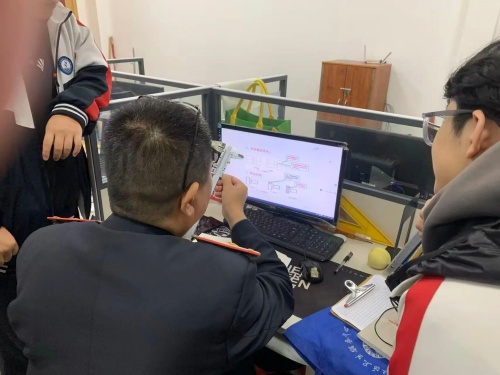 石家莊東華鐵路學校有計算機專業(yè)嗎？